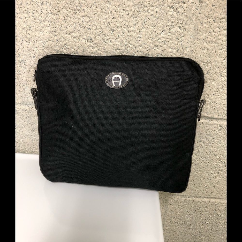 Aigner Large Cosmetic Bag